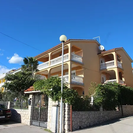 Vukic Апартаменты *